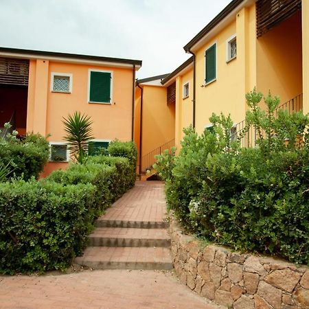 Résidence Baia delle Mimose Badesi Extérieur photo